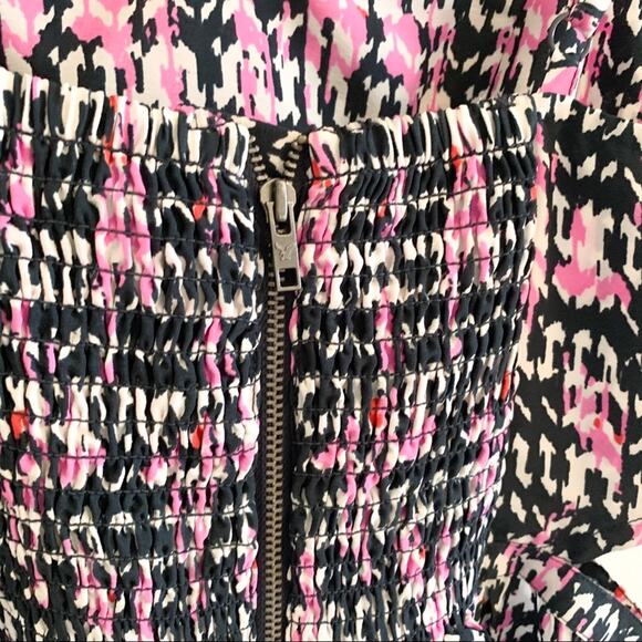 💗 3/$10 💗 American Eagle Aztec Print Mini Dress Black White Pink Size 4 - Picture 3 of 10